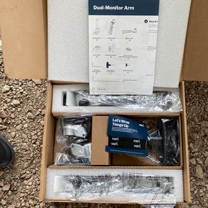 Vari Dual-Monitor Arm